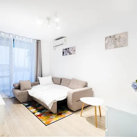Color Aviatiei Apartment